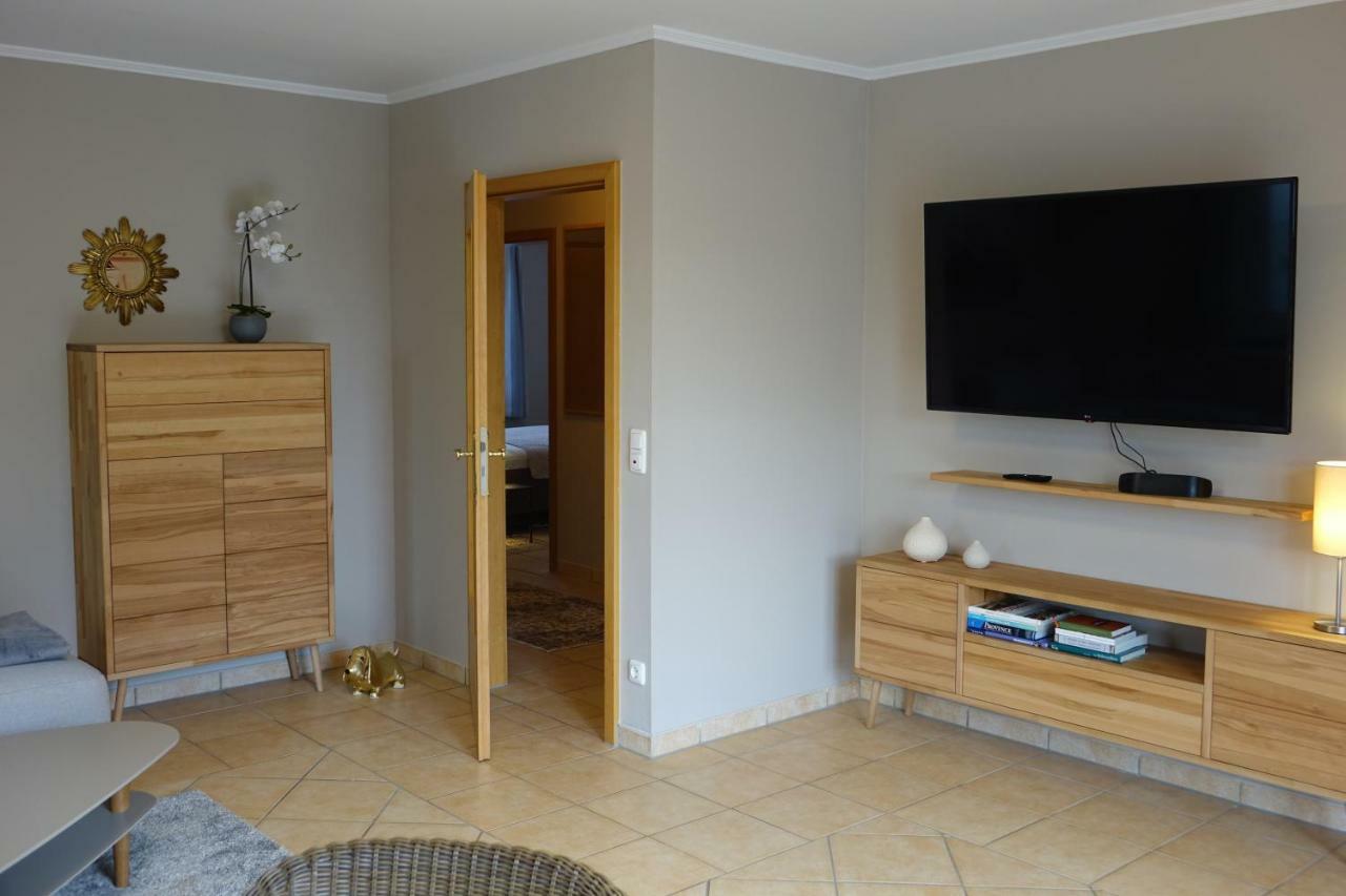 Moderne Ferienwohnung In Potsdam, Sehr Komfortabel, Ruhige Lage מראה חיצוני תמונה
